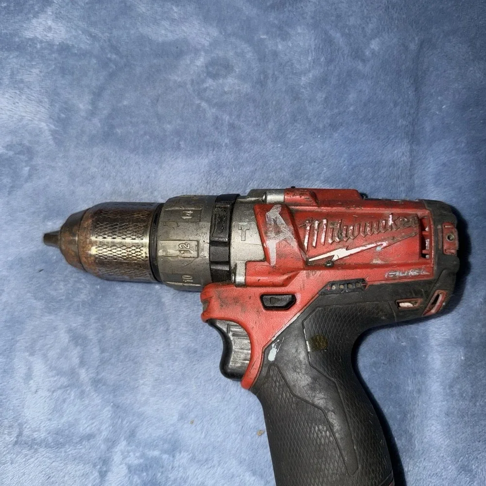 Milwaukee‎ 2404-20 Cordless 12V Hammer Drill